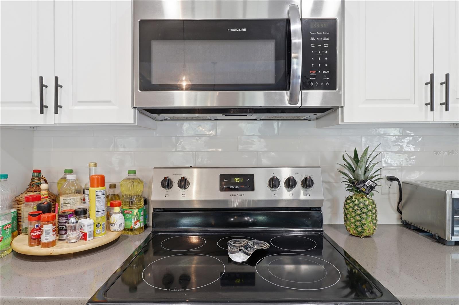 THE MOORINGS AT POINT OF WOODS - Residential