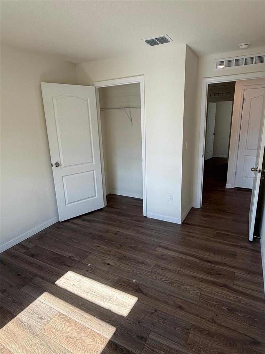 BUENA LAGO PH 1 & 2 - Residential Lease