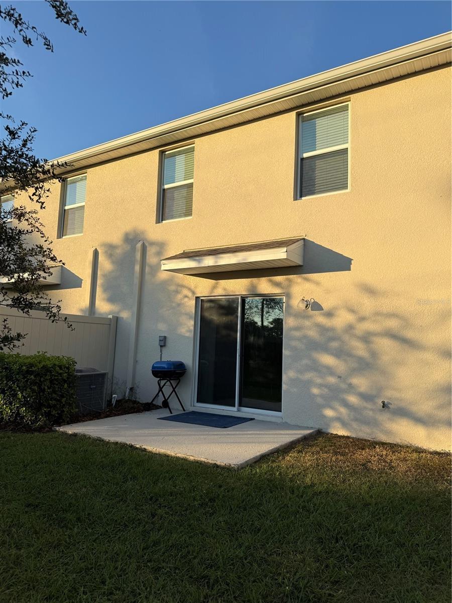 BUENA LAGO PH 1 & 2 - Residential Lease