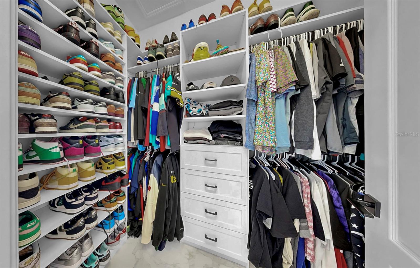 MIRABAY PH 3C-1 - Residential