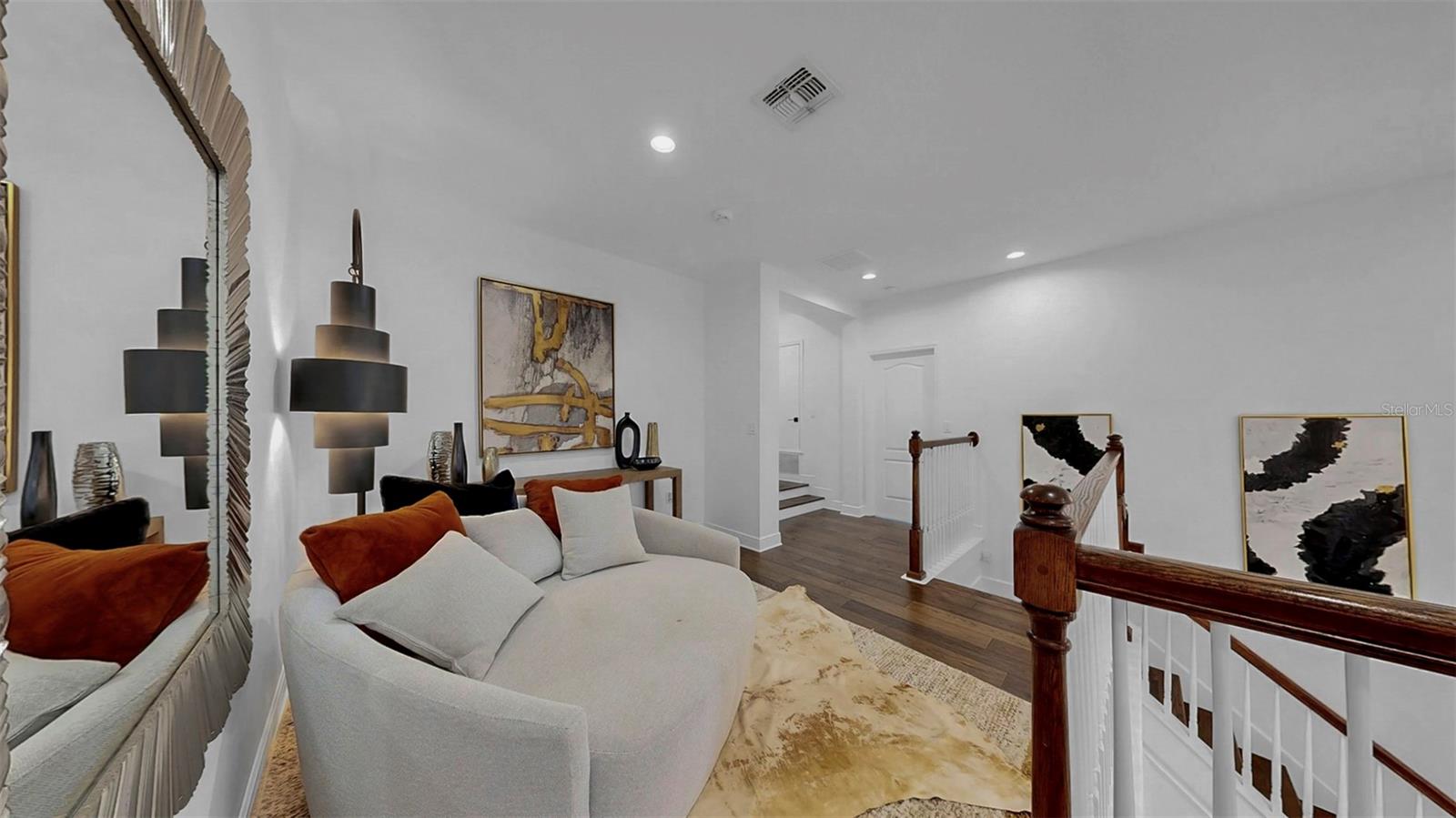 MIRABAY PH 3C-1 - Residential