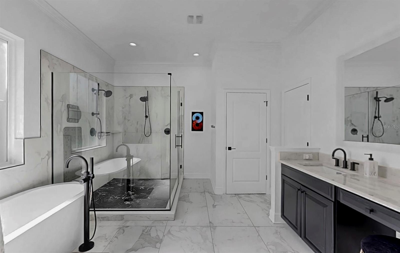 MIRABAY PH 3C-1 - Residential