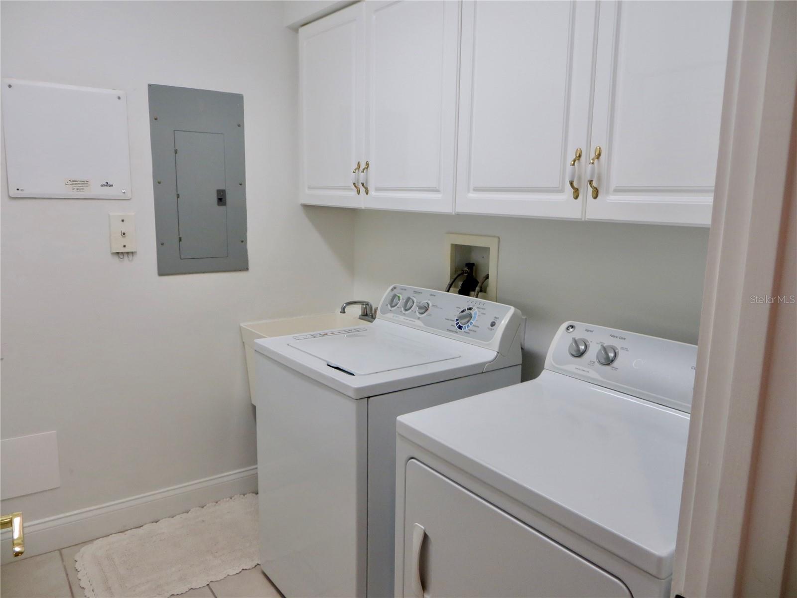 RIVERS EDGE HARBOUR VILLAGE - Residential