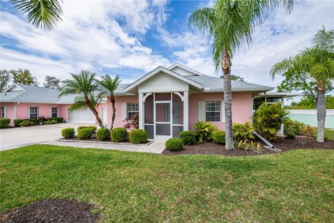 Single Family Residence in PORT CHARLOTTE FL 25520 HERITAGE LAKE BOULEVARD.jpg