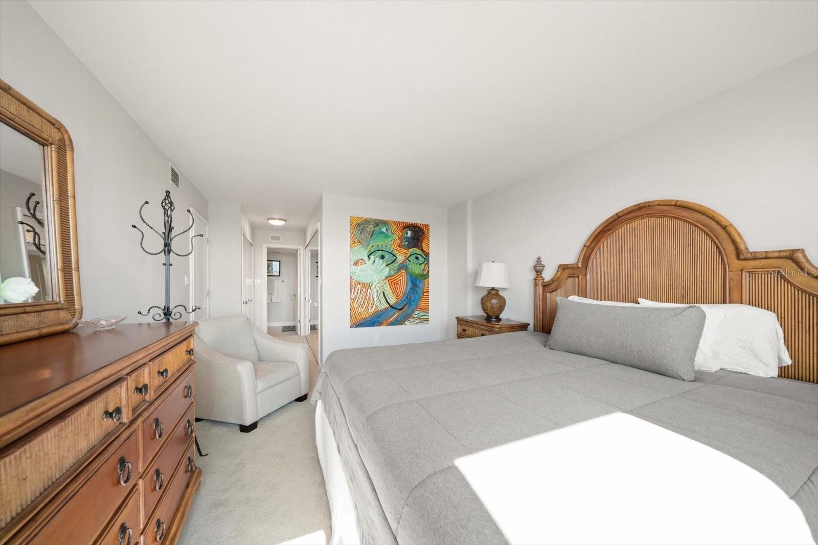 STARBOARD TOWER - Residential Lease