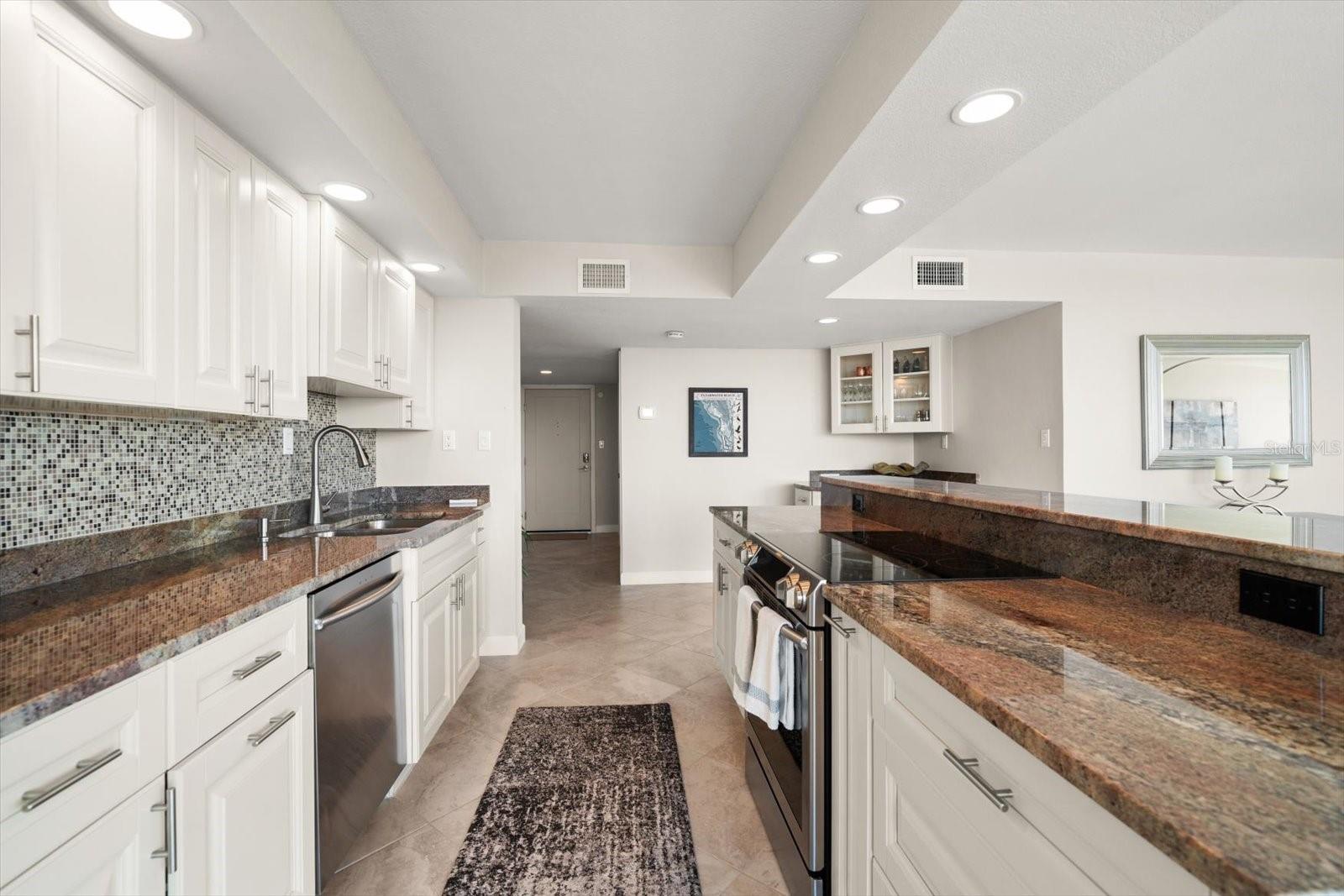 STARBOARD TOWER - Residential Lease