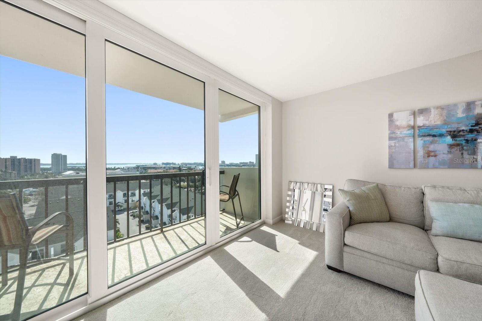 STARBOARD TOWER - Residential Lease