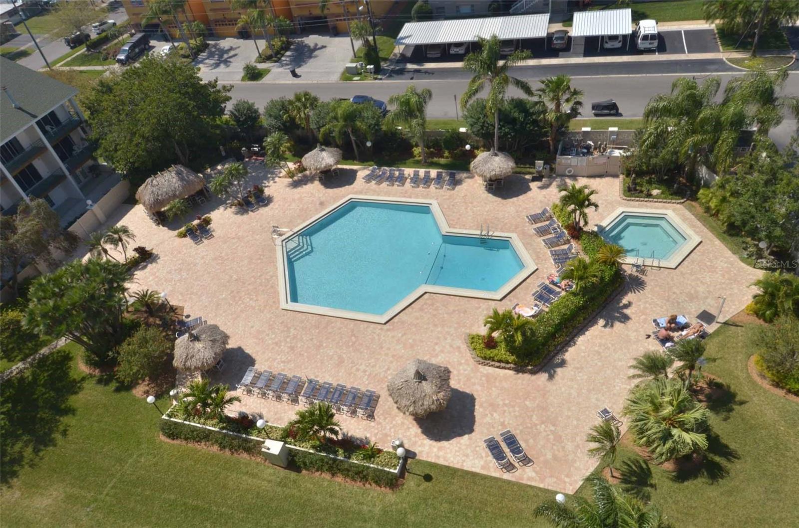 STARBOARD TOWER - Residential Lease