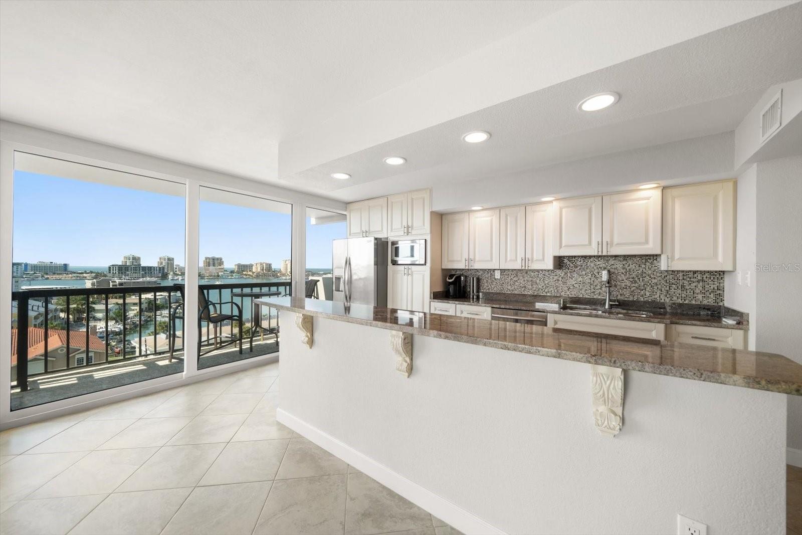 STARBOARD TOWER - Residential Lease