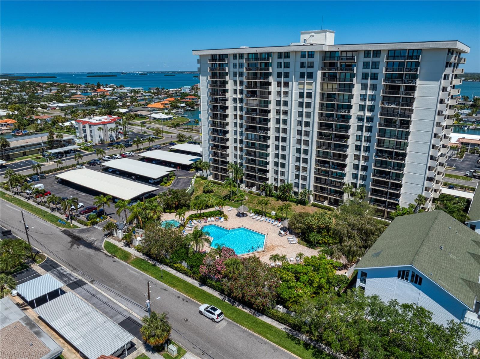 STARBOARD TOWER - Residential Lease