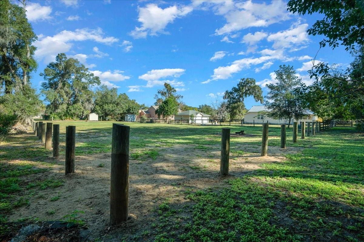 FERNWOOD ACRES - Land