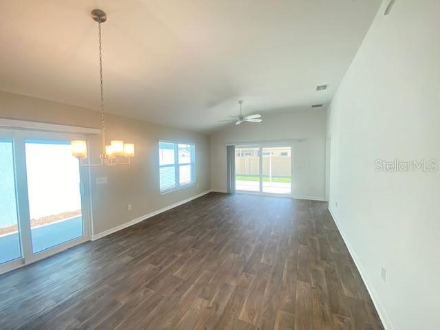 PALMETTO VILLAS/FENNEY THE VILLAGES FL - Residential Lease