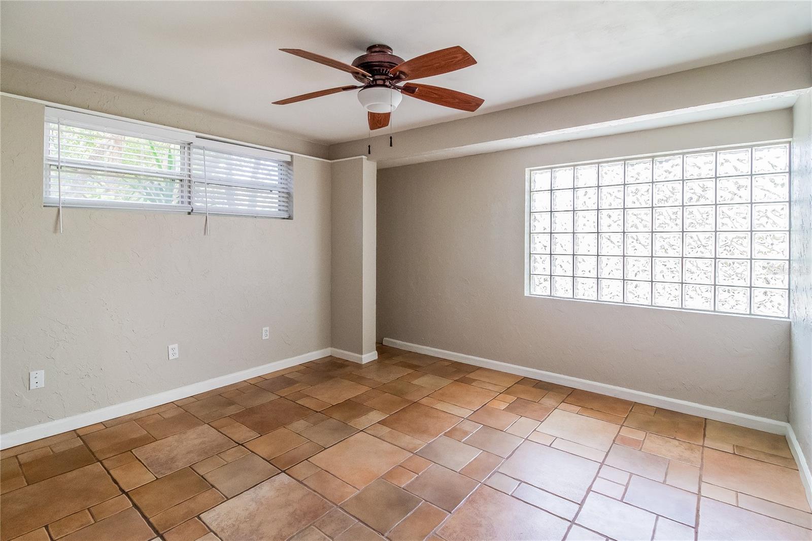 LITTLE PEARL LAKE HEIGHTS - Residential Lease