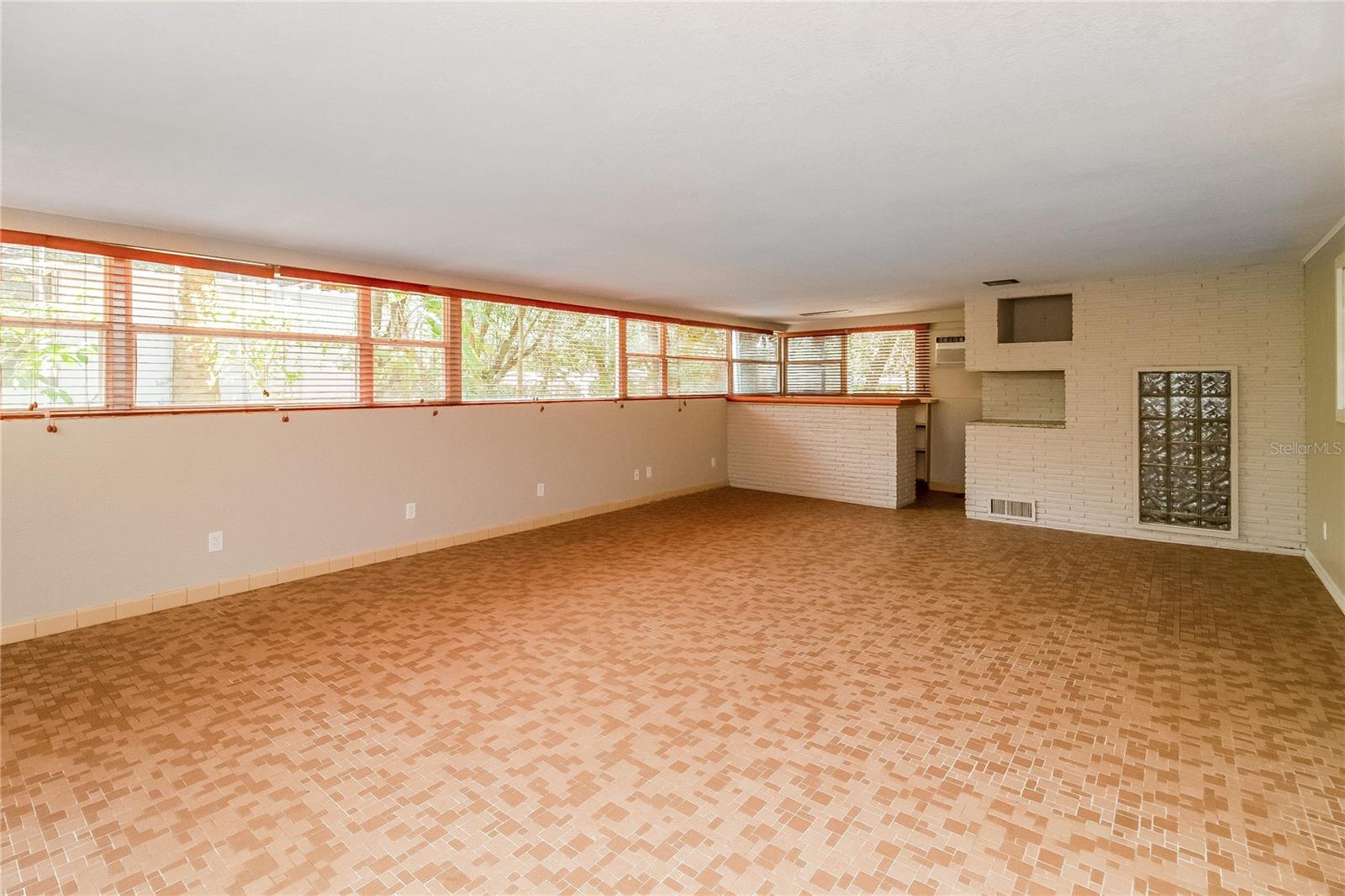 LITTLE PEARL LAKE HEIGHTS - Residential Lease