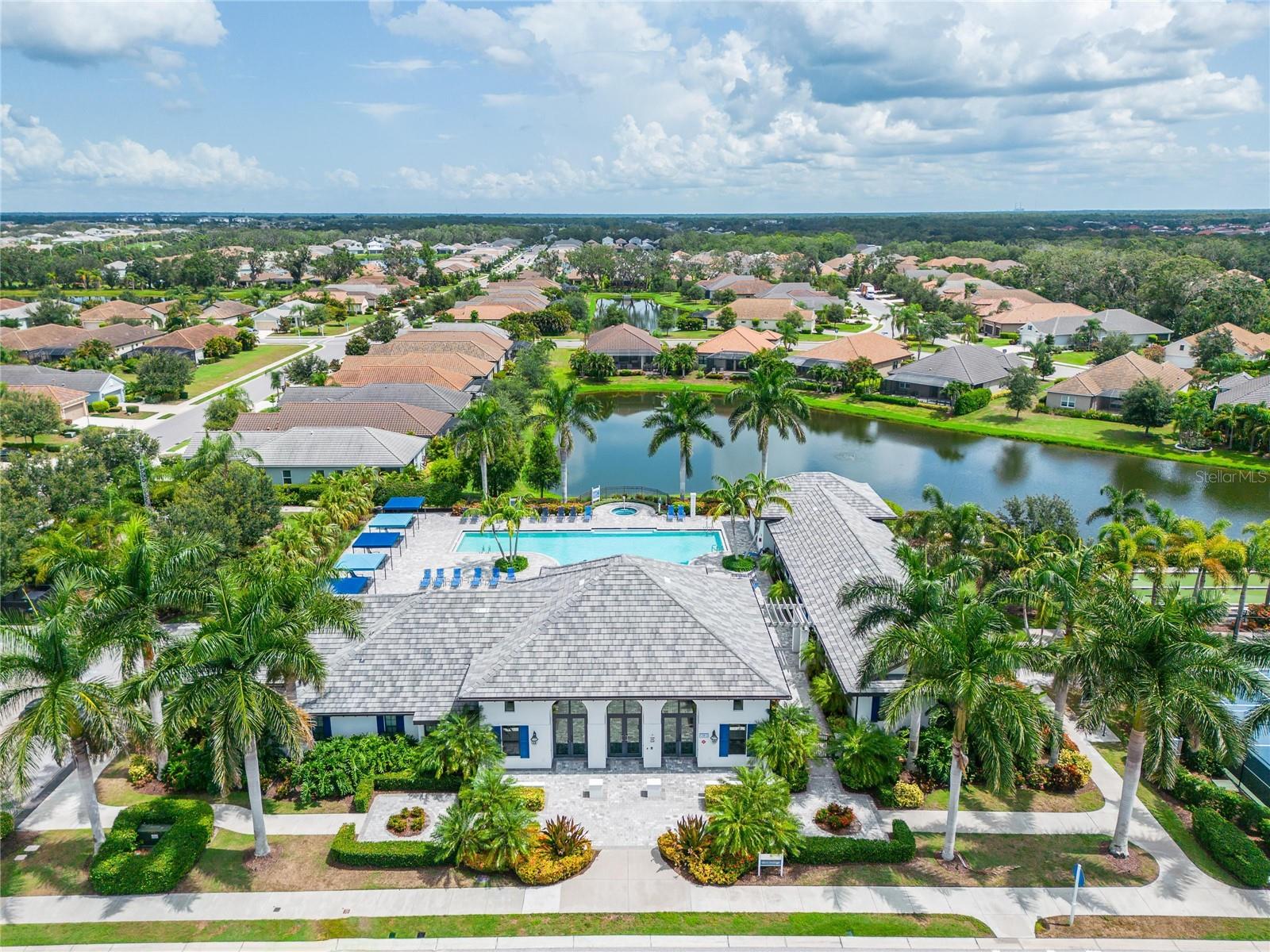 INDIGO PH I - Residential