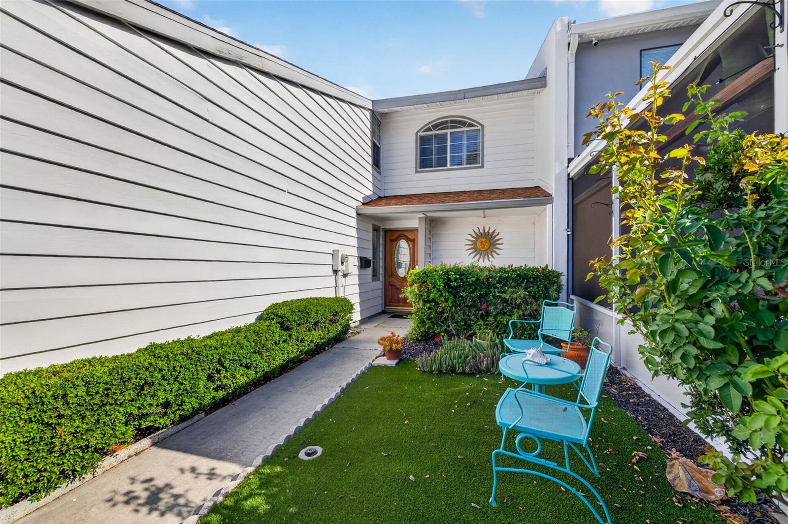 8705 BAY POINTE DRIVE