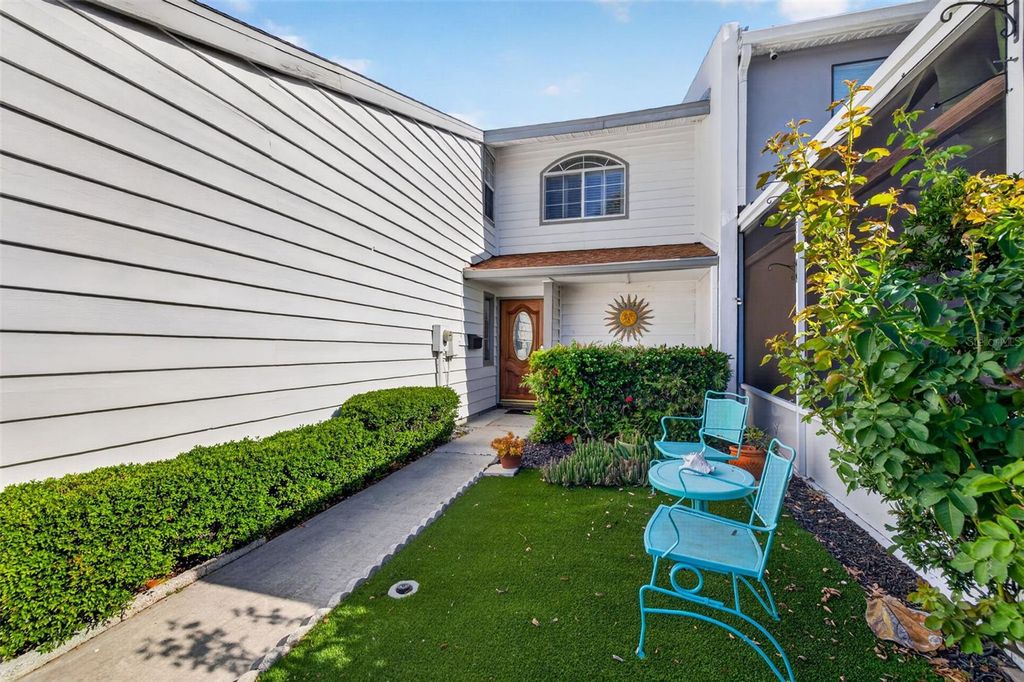 Photo of 8705 Bay Pointe Drive, Tampa, FL 33615 (MLS # TB8501496)