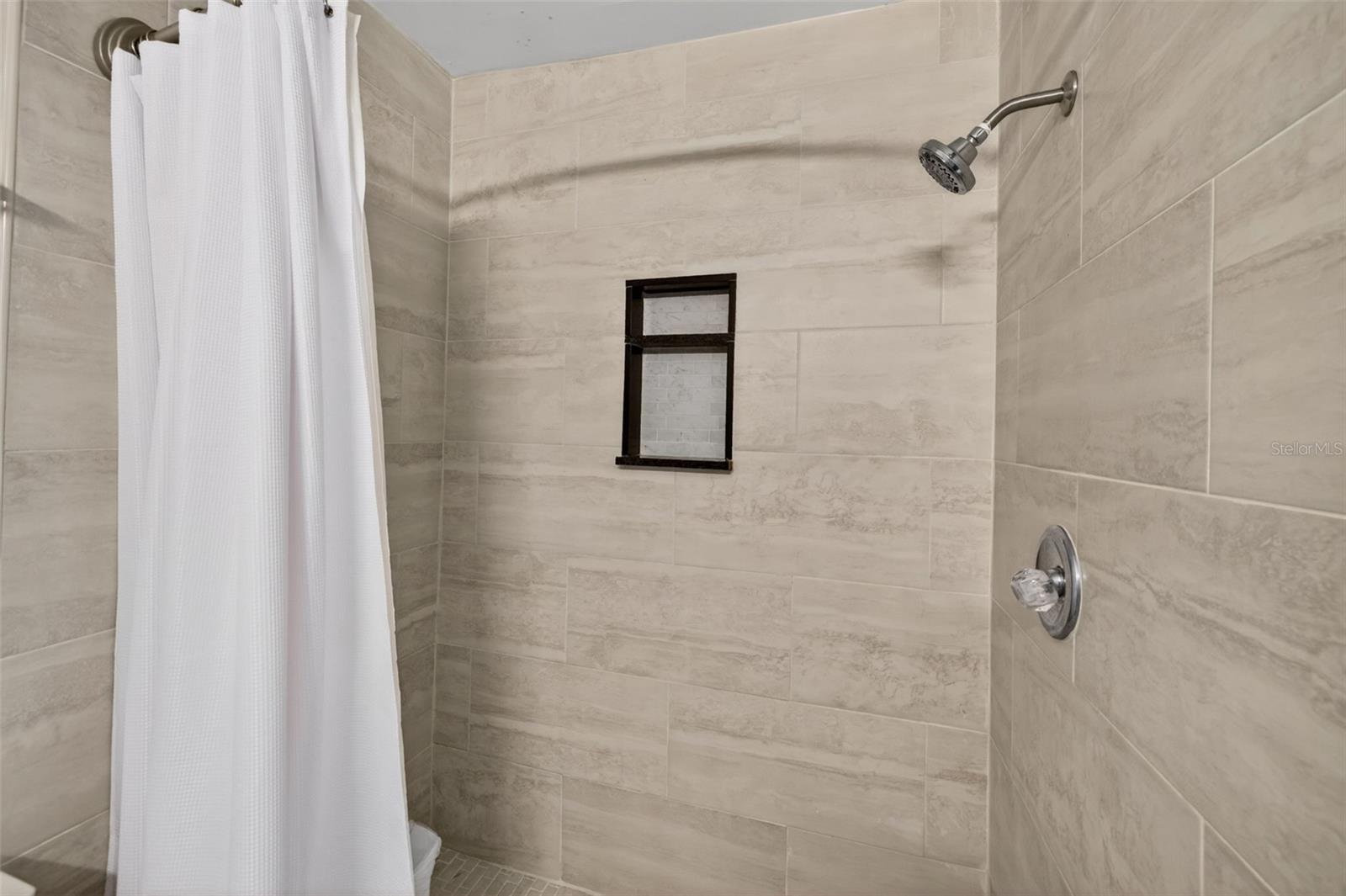 BAY CREST PARK - Residential