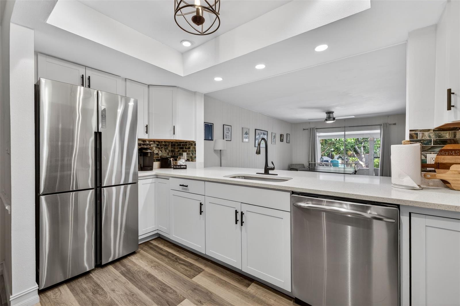 BAY CREST PARK - Residential