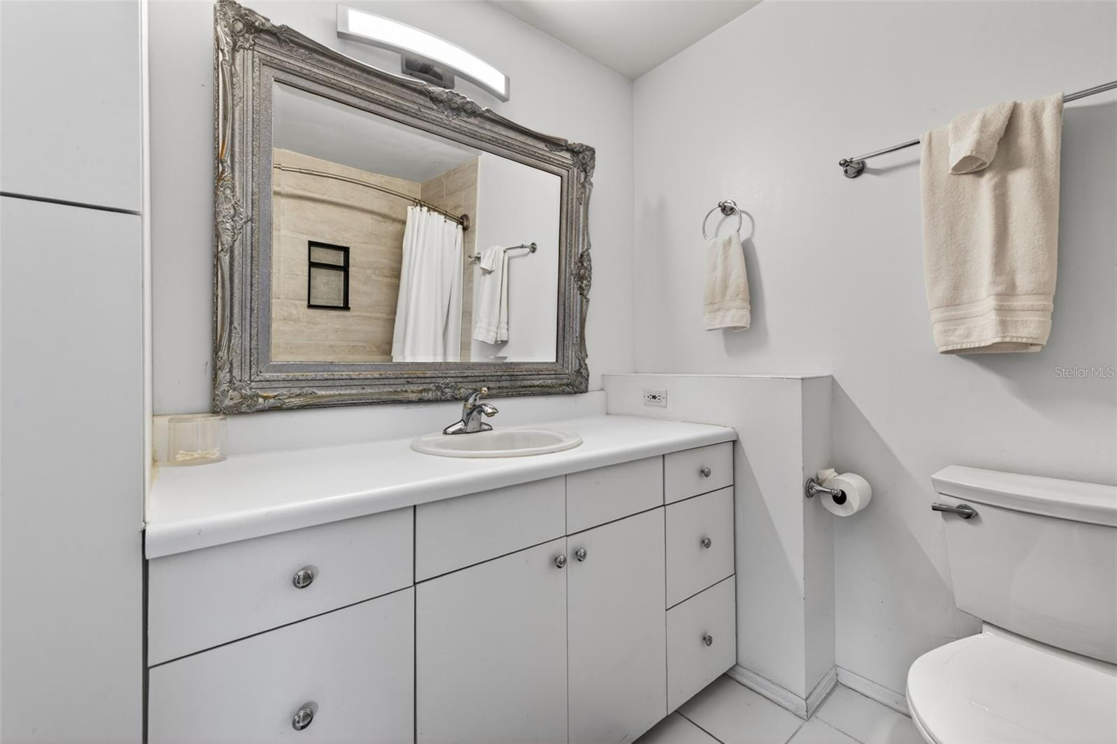 BAY CREST PARK - Residential