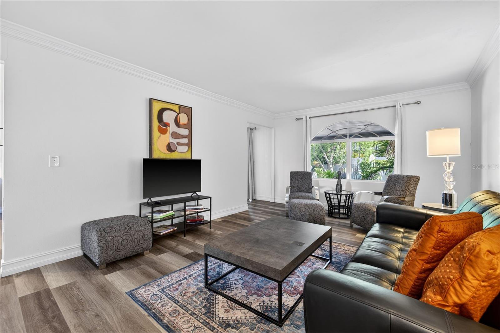 BAY CREST PARK - Residential