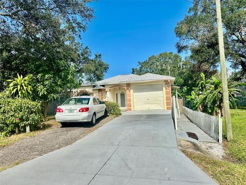 A home in TAMPA