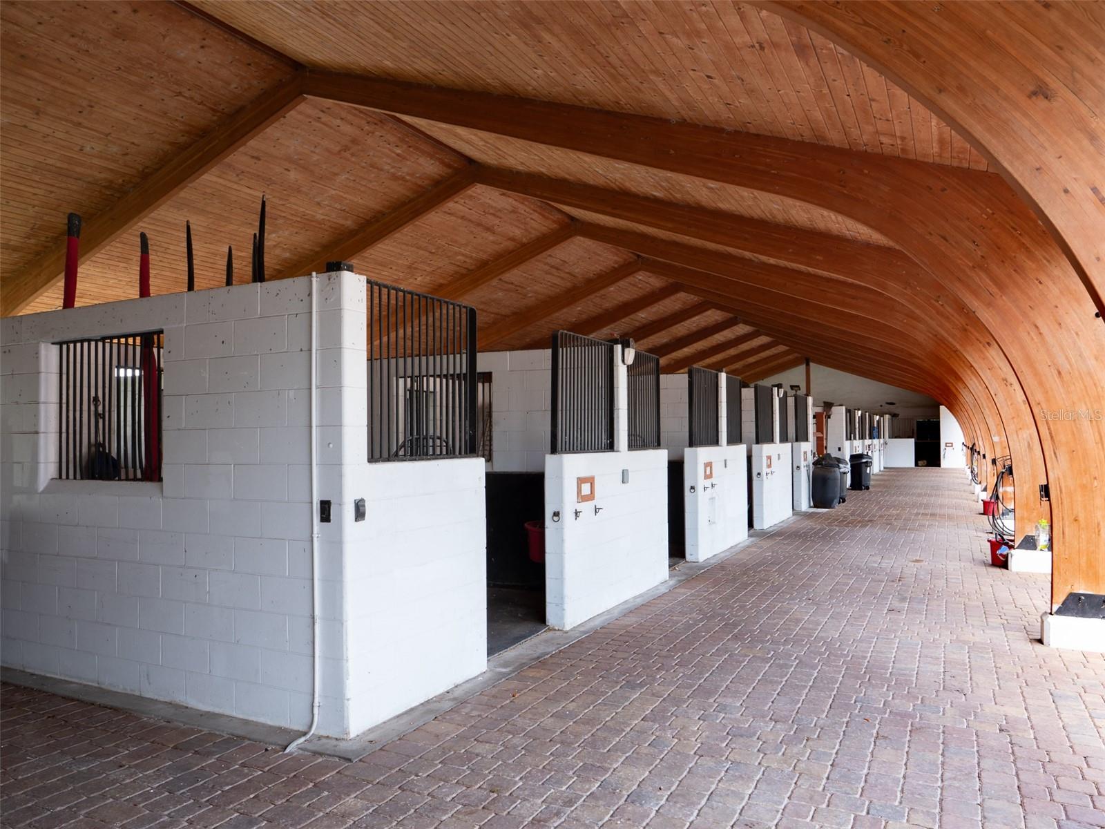 WELLINGTON OF OCALA - Farm