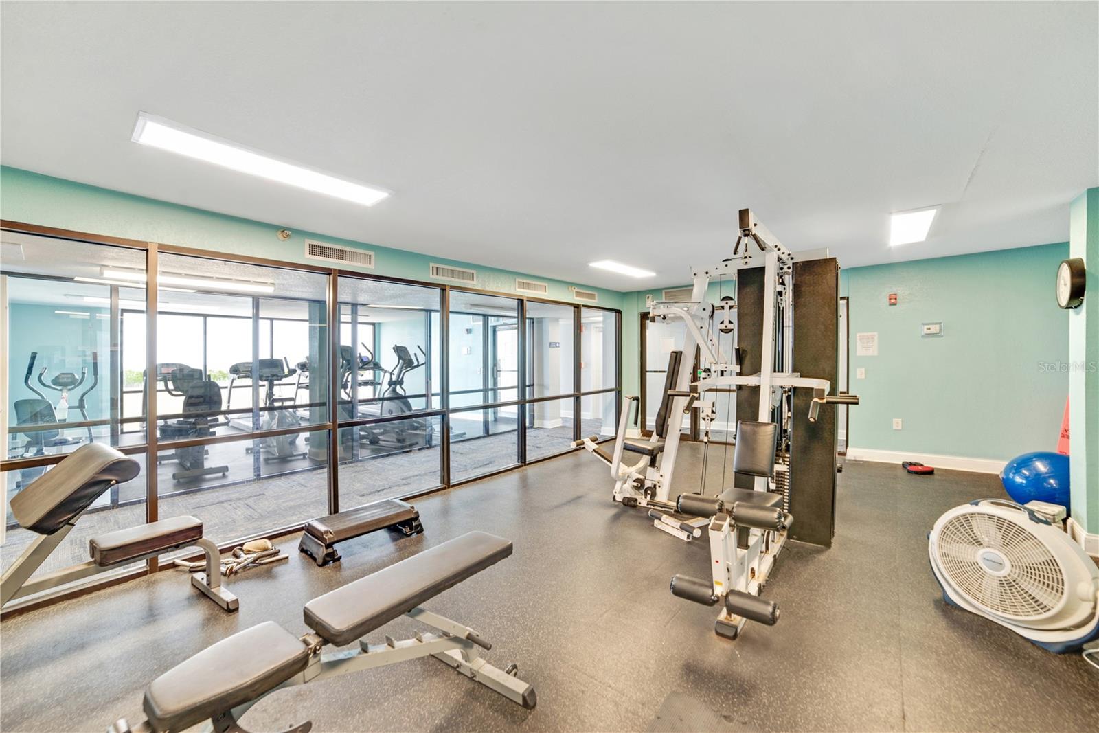 GULF ISLAND BEACH TENNIS - Residential