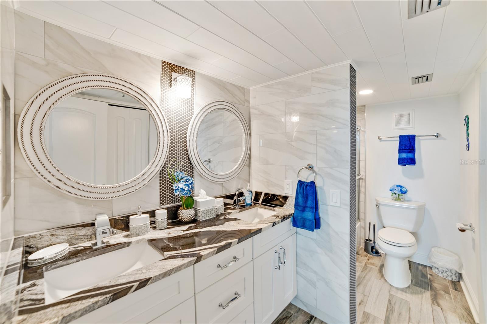 GULF ISLAND BEACH TENNIS - Residential