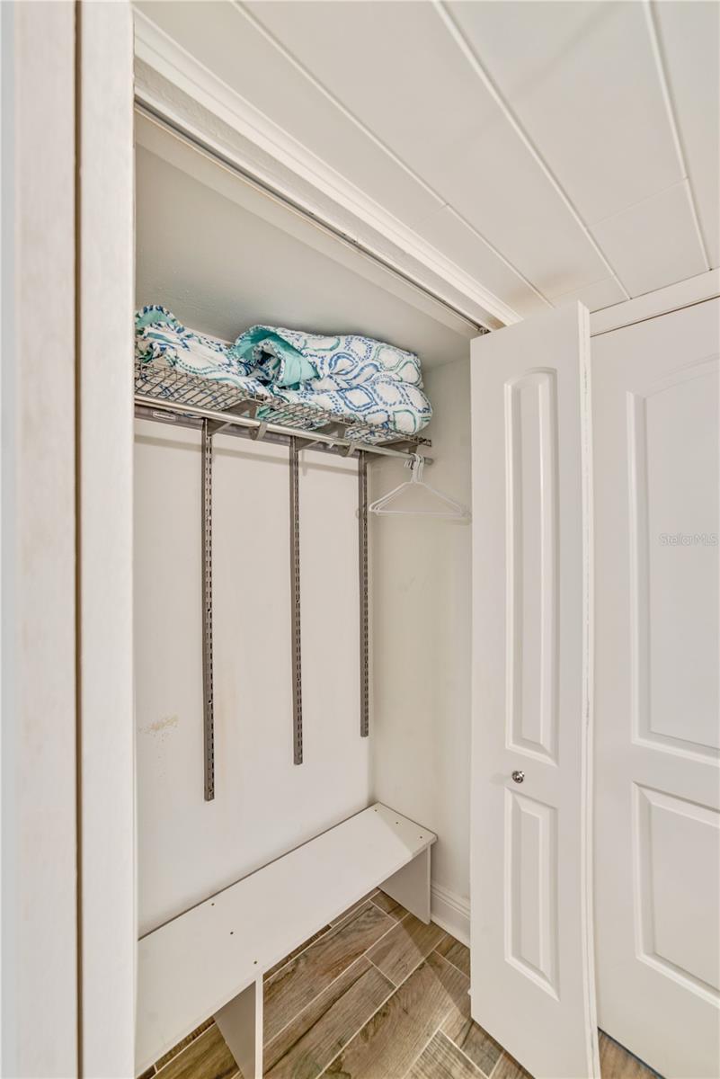 GULF ISLAND BEACH TENNIS - Residential