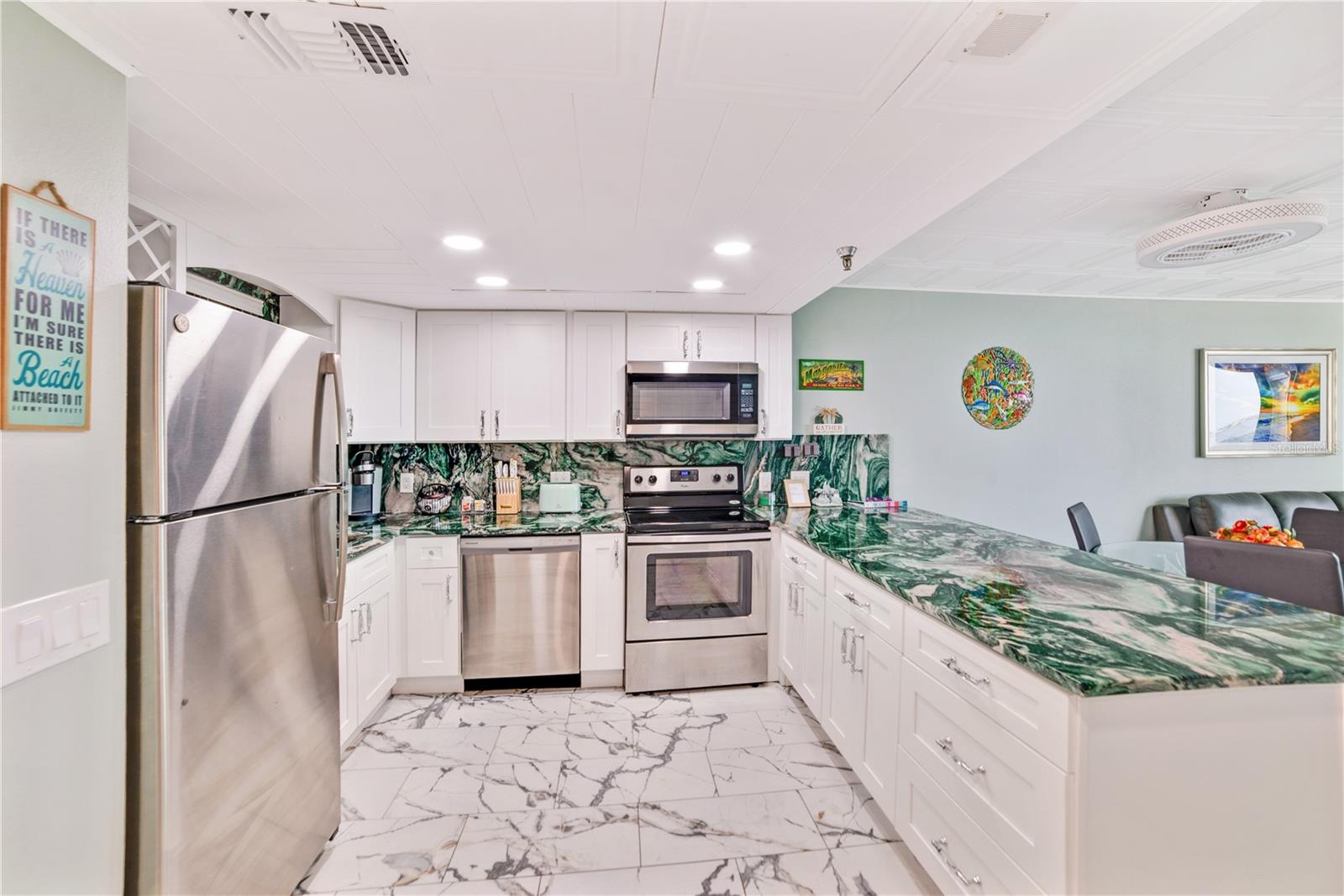 GULF ISLAND BEACH TENNIS - Residential