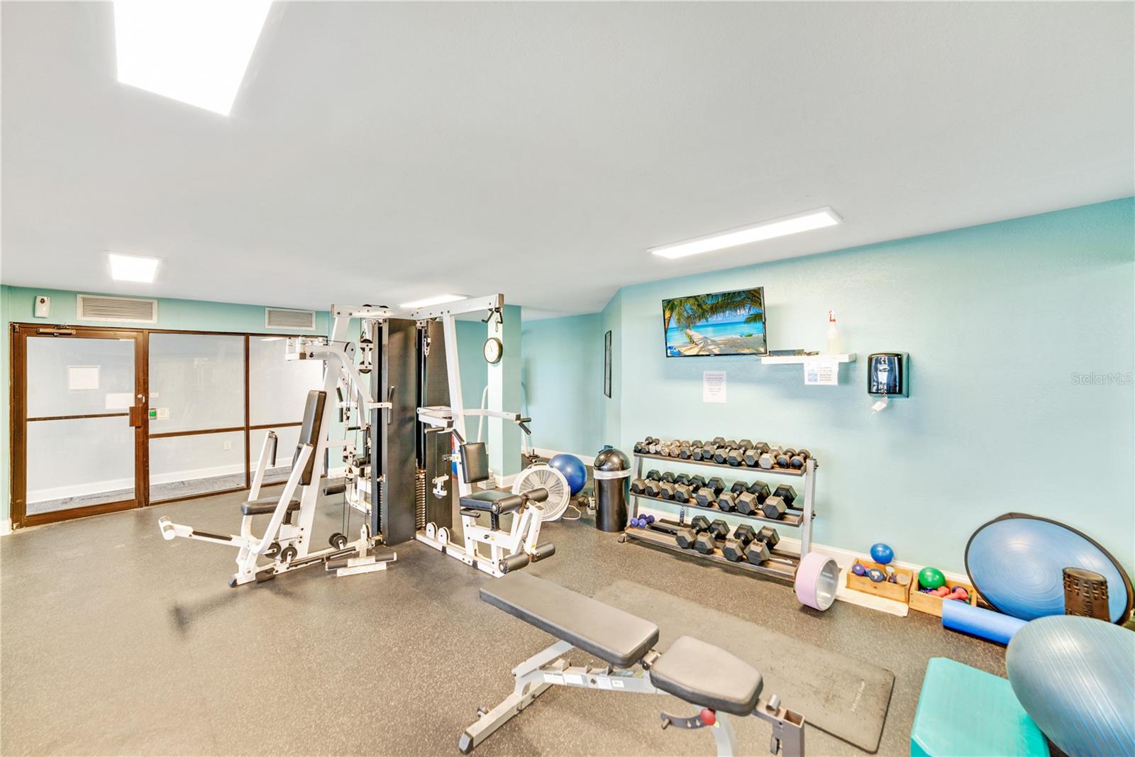 GULF ISLAND BEACH TENNIS - Residential