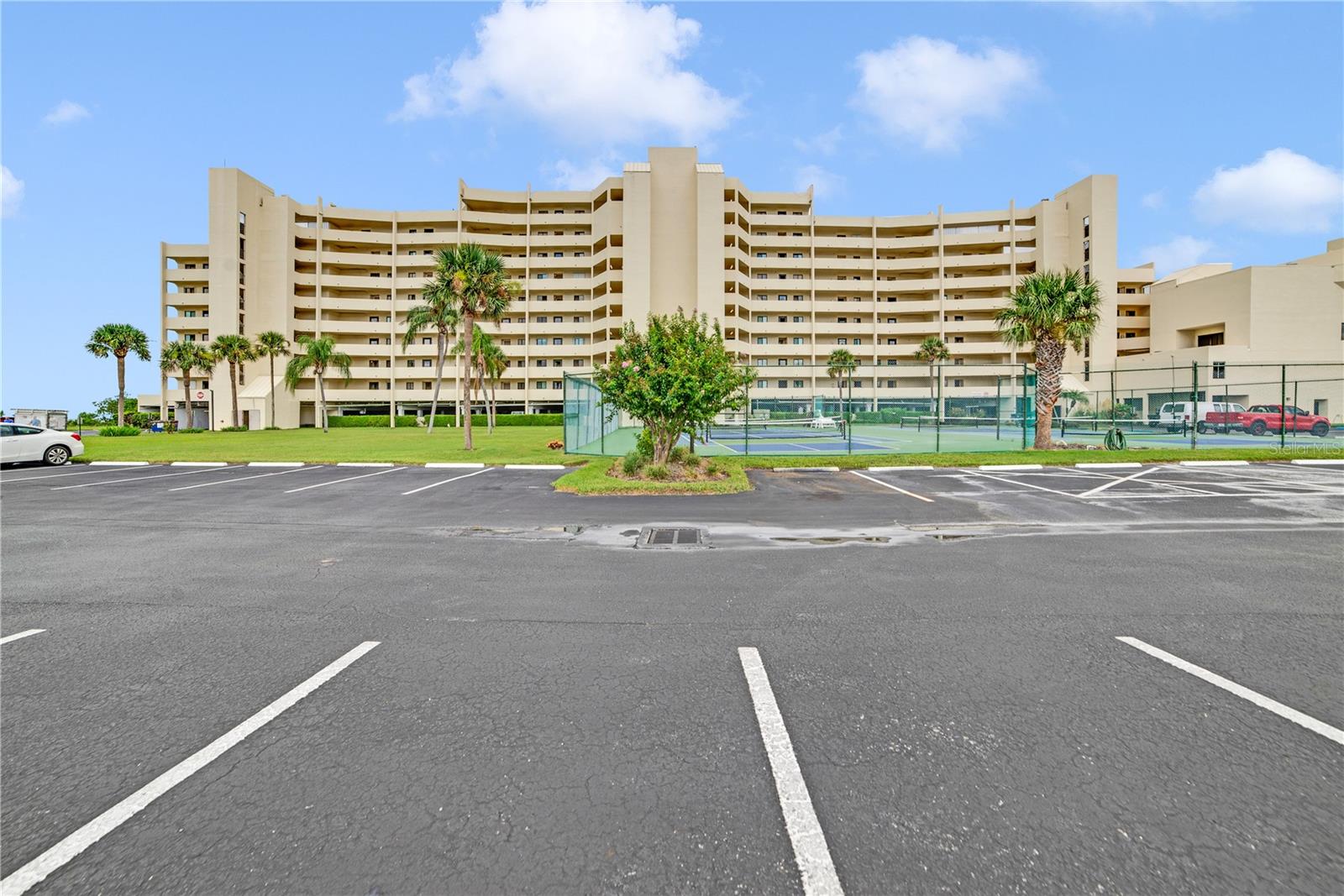 GULF ISLAND BEACH TENNIS - Residential