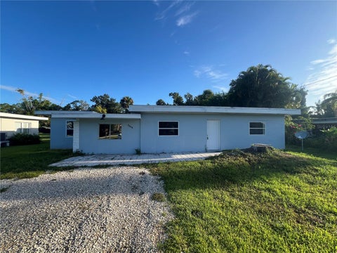 Photo of 23476 Harper Avenue, Port Charlotte, FL 33980 (MLS # C7529905)