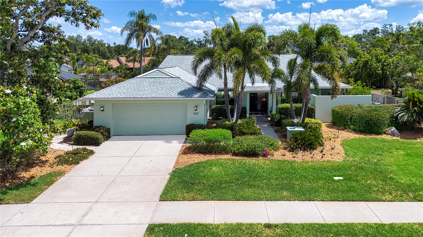 3667 COUNTRY PLACE BOULEVARD