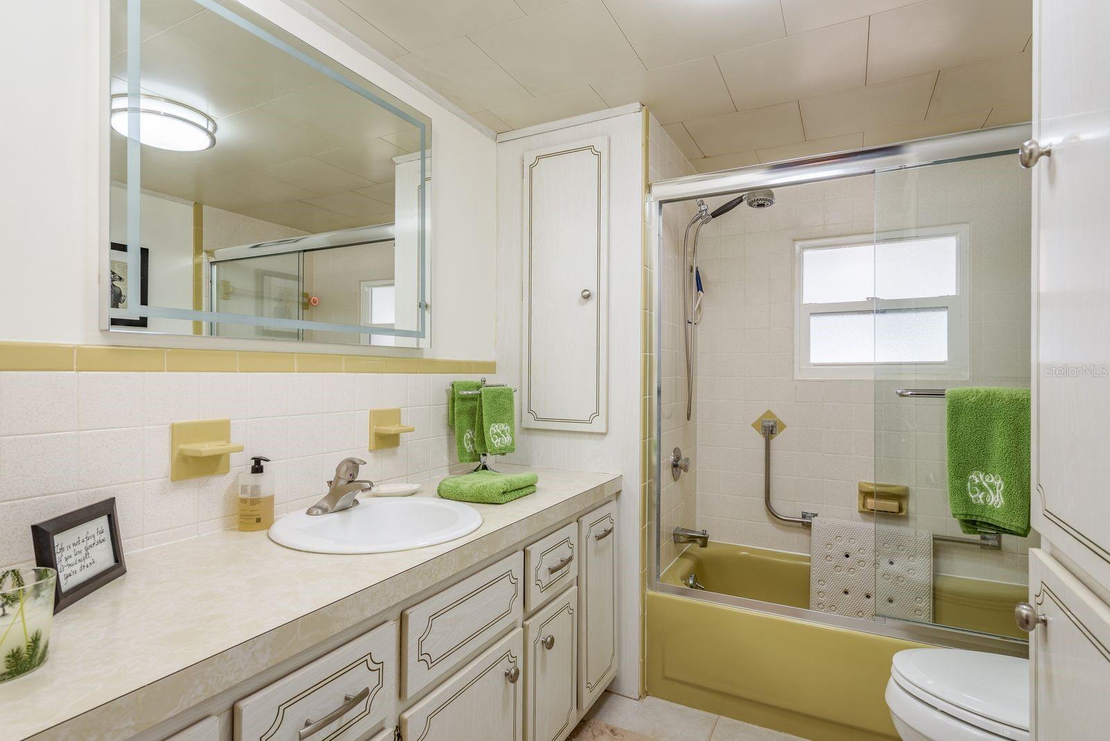 COUNTRY PARK CO-OP M/H UNREC - Residential