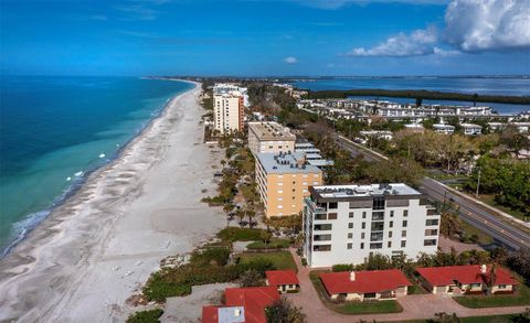 A home in LONGBOAT KEY