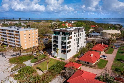 A home in LONGBOAT KEY