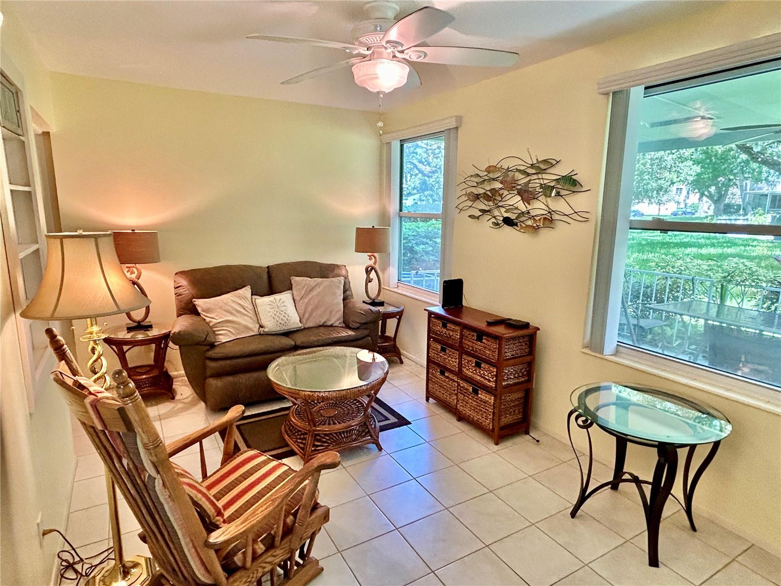 ON TOP OF THE WORLD - Residential