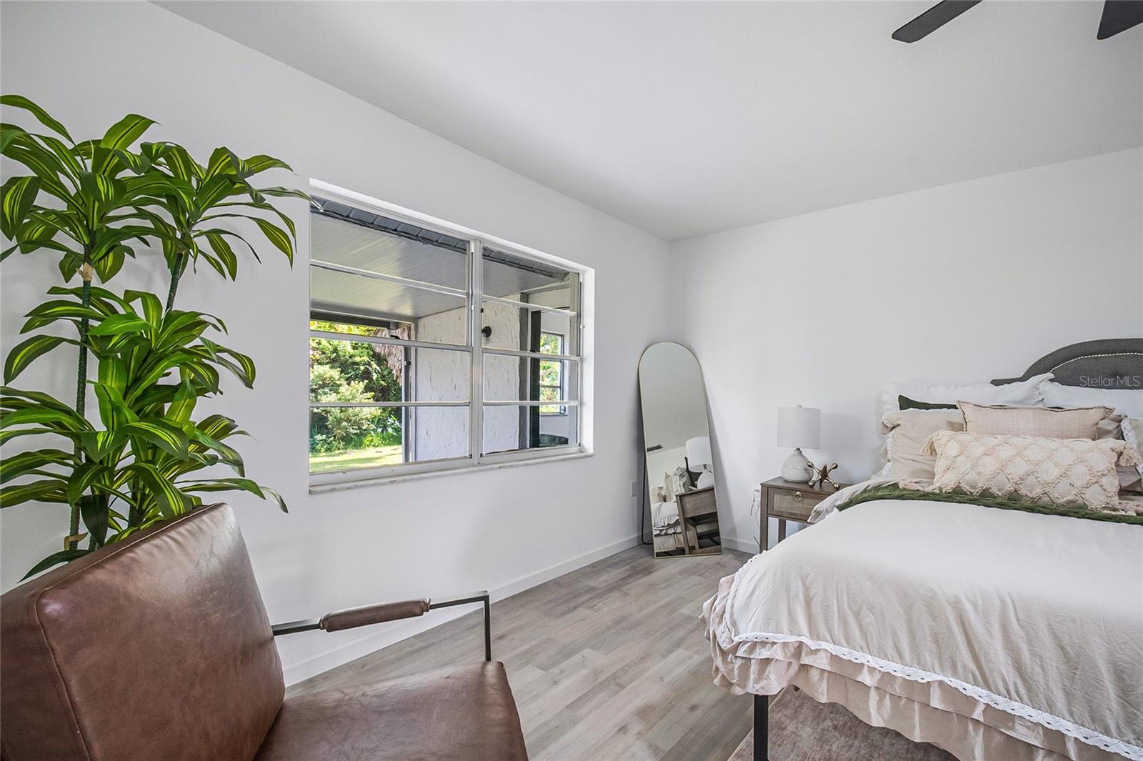 CRESCENT ESTATES 01 UNIT A REP 01 - Residential