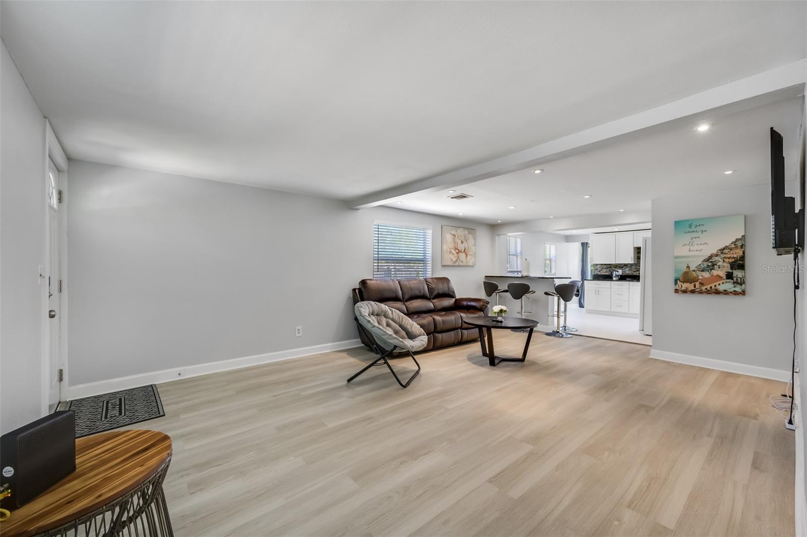 CORAL HEIGHTS SUB - Residential Lease