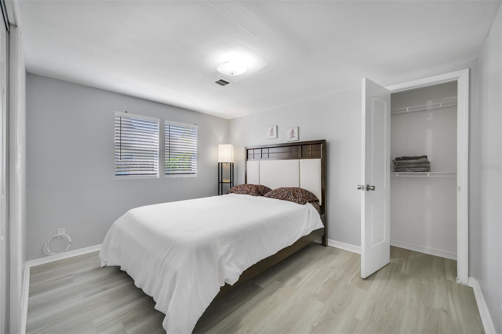 CORAL HEIGHTS SUB - Residential Lease