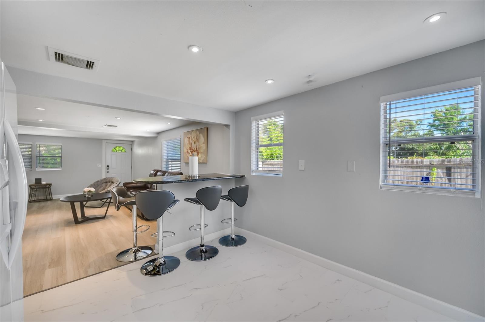 CORAL HEIGHTS SUB - Residential Lease