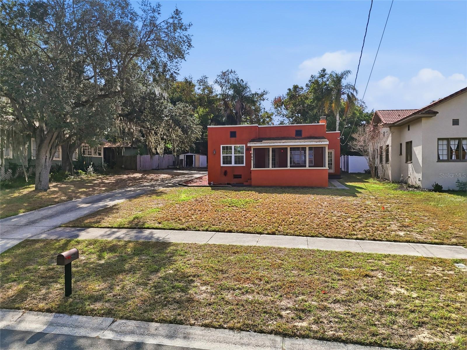 LAKE WALES HEIGHTS - Residential