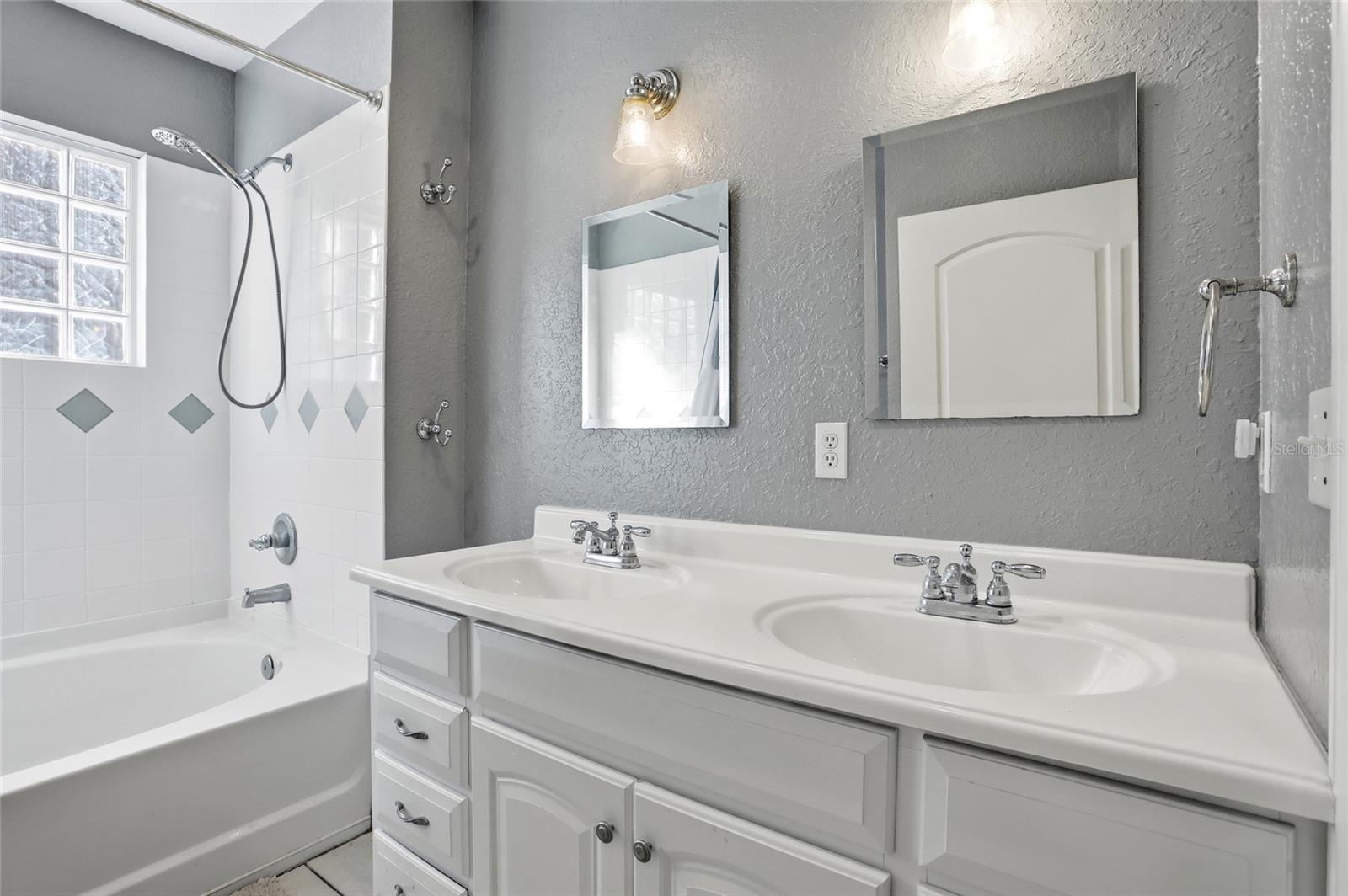 LAKE WALES HEIGHTS - Residential