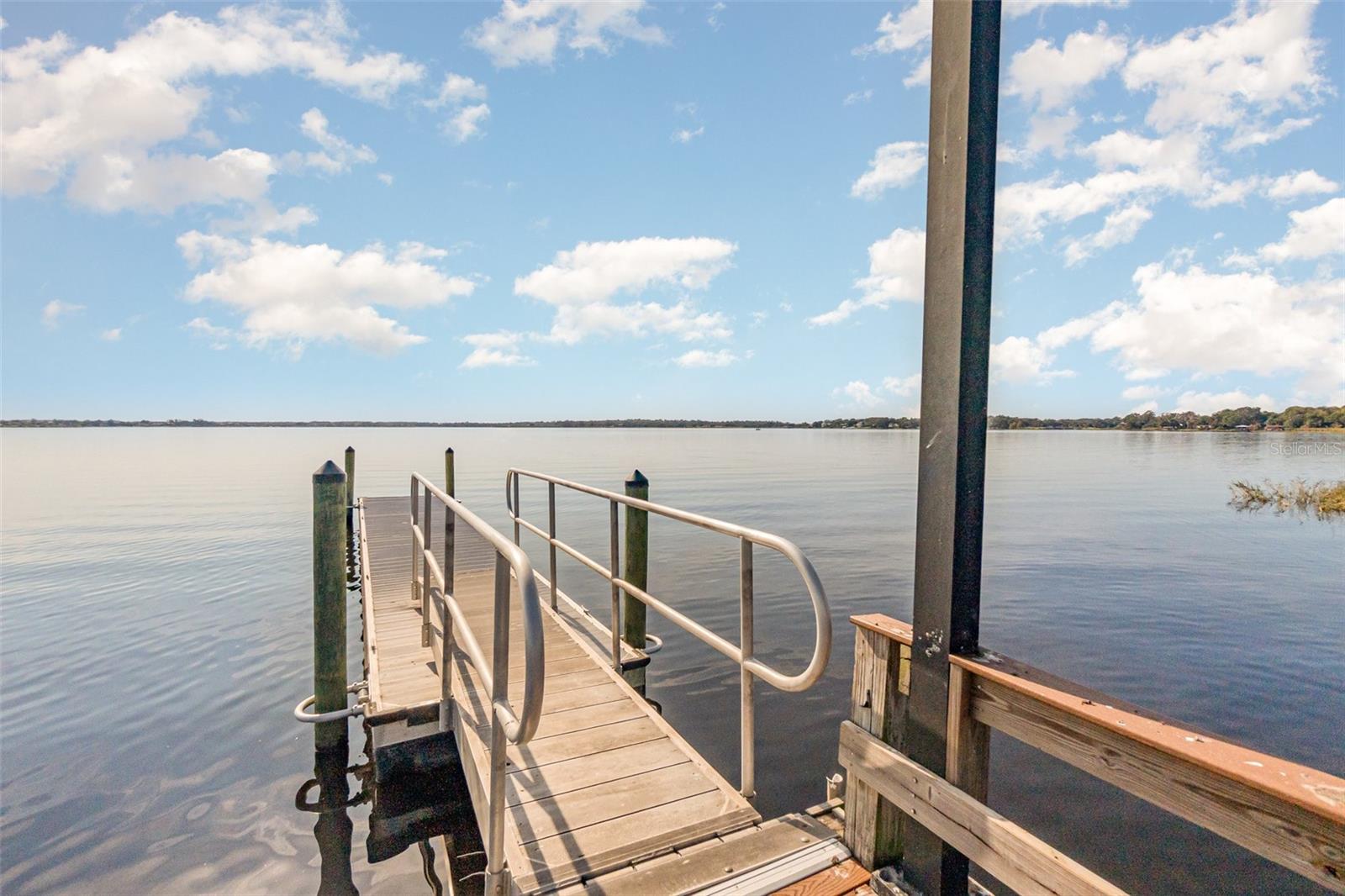 JOHNS LANDING PH 01 - Residential