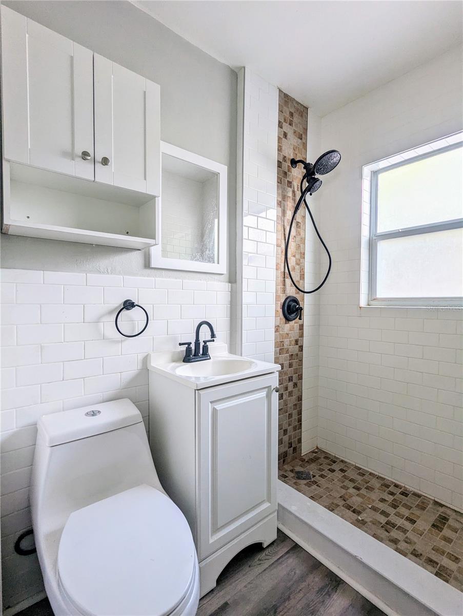 KENNEDYS SUB - Residential Income