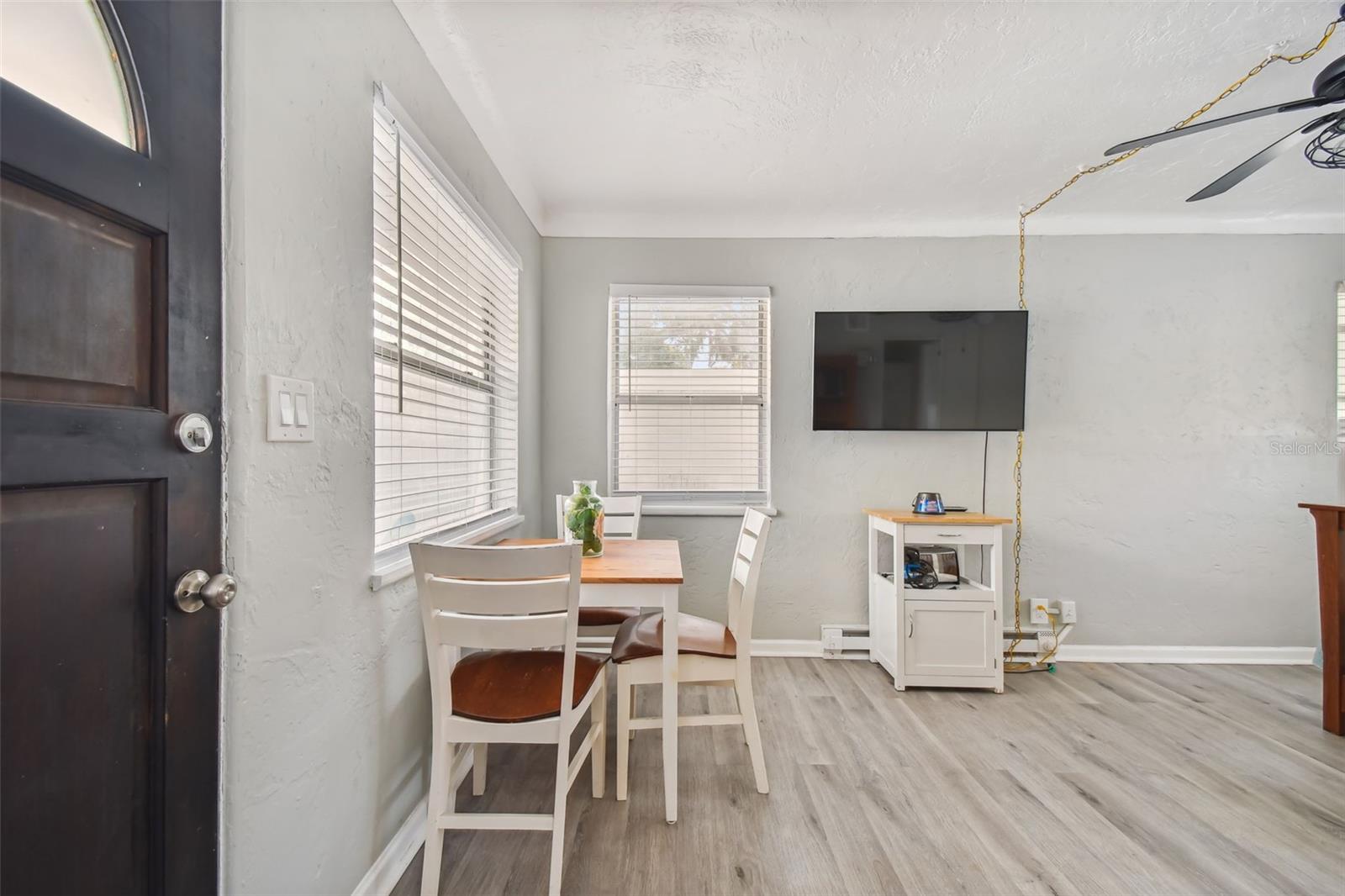 KENNEDYS SUB - Residential Income