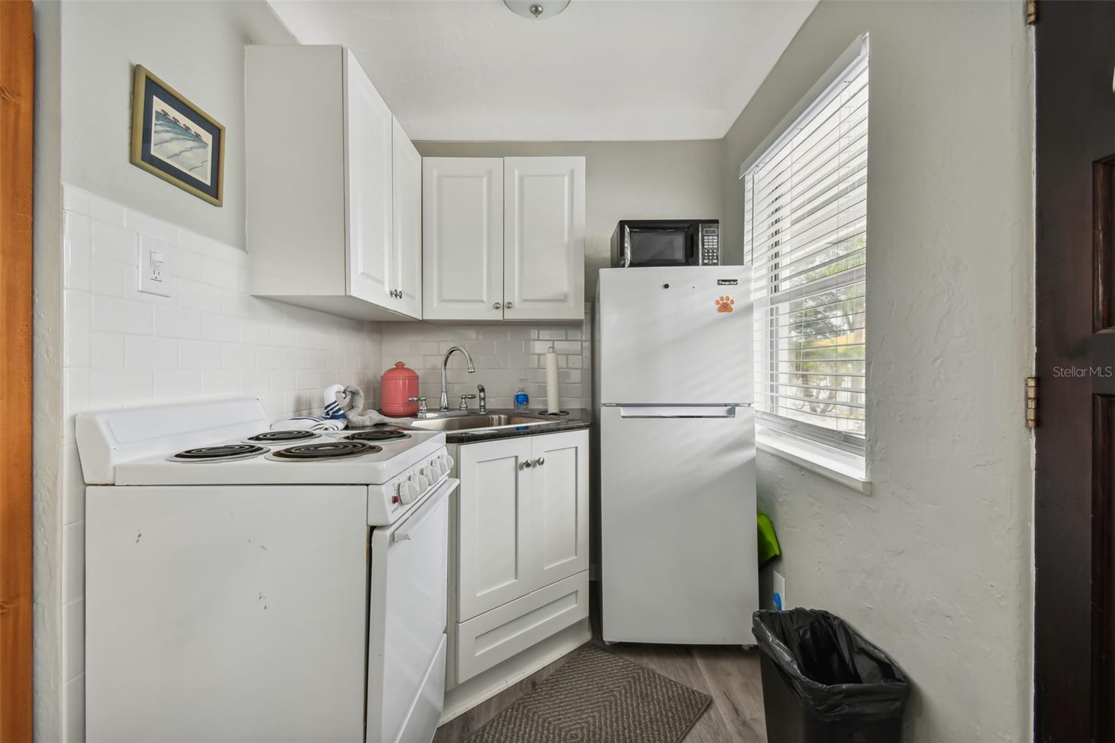 KENNEDYS SUB - Residential Income