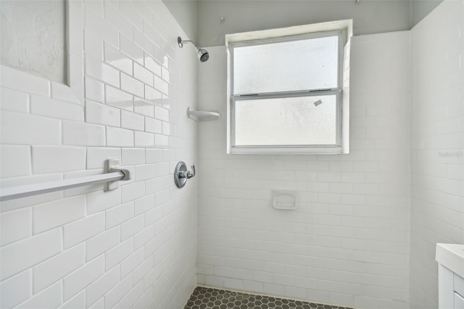 KENNEDYS SUB - Residential Income